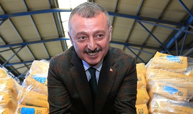 Büyükşehir’den çiftçiye sonbahar tohum desteği