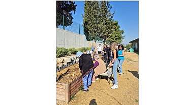 Nilüfer’de Alzheimer farkındalığına fidelerle destek