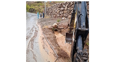 Büyükşehir ekipleri Alanya kırsalında yoğun mesaide