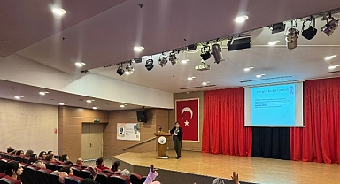 Çiğli Belediyesi’nden meme kanseri farkındalık semineri