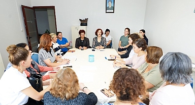 Narlıdere’de Kadınlar Haklarını Öğreniyor
