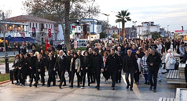 Atatürk’ün Fikirleri Mudanya’da Yaşamaya Devam Ediyor