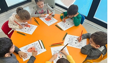 Mutlu anneler, mutlu çocuklar yetiştirir