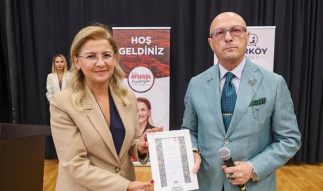 Erol Mütercimler, “21. Yüzyıl ve Cumhuriyet”i Bakırköy’de Anlattı